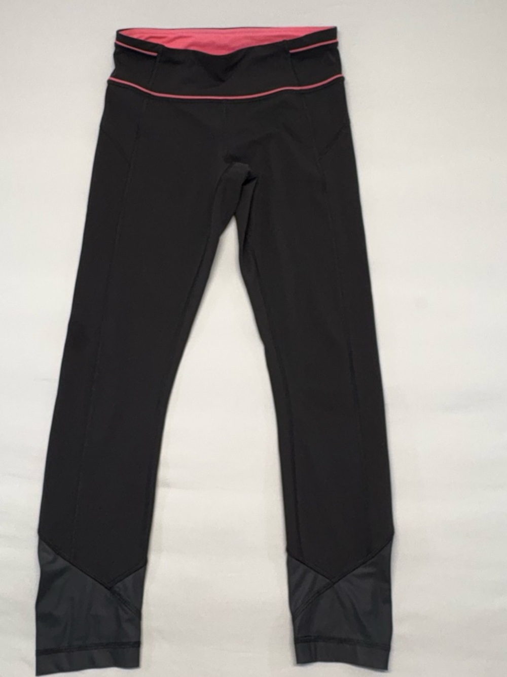 Lululemon Pace Queen Tight 7/8 Running Leggings - Soot / Pink - Size 4 - Picture 6 of 8